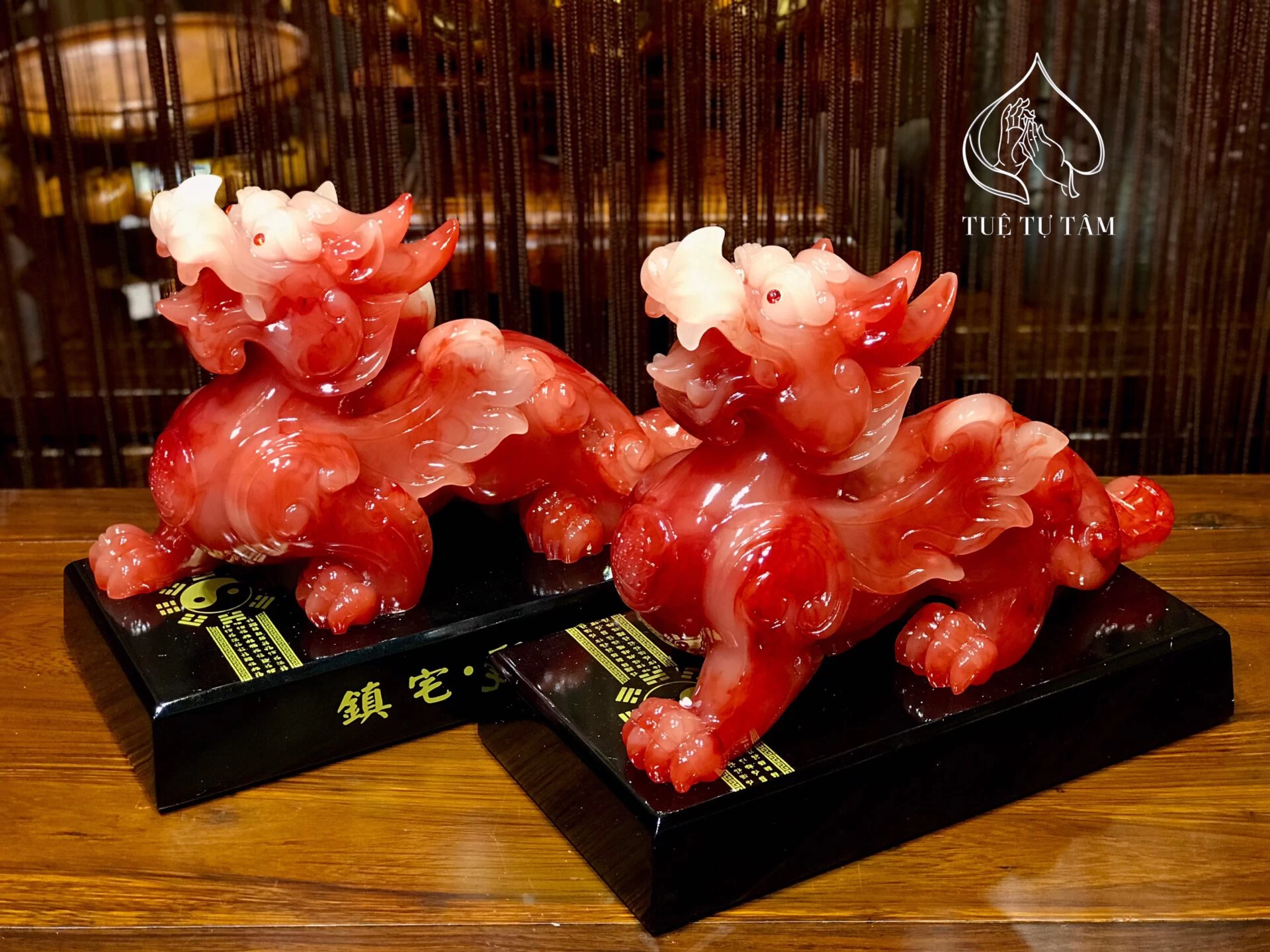 Tỳ Hưu đá ngọc đỏ