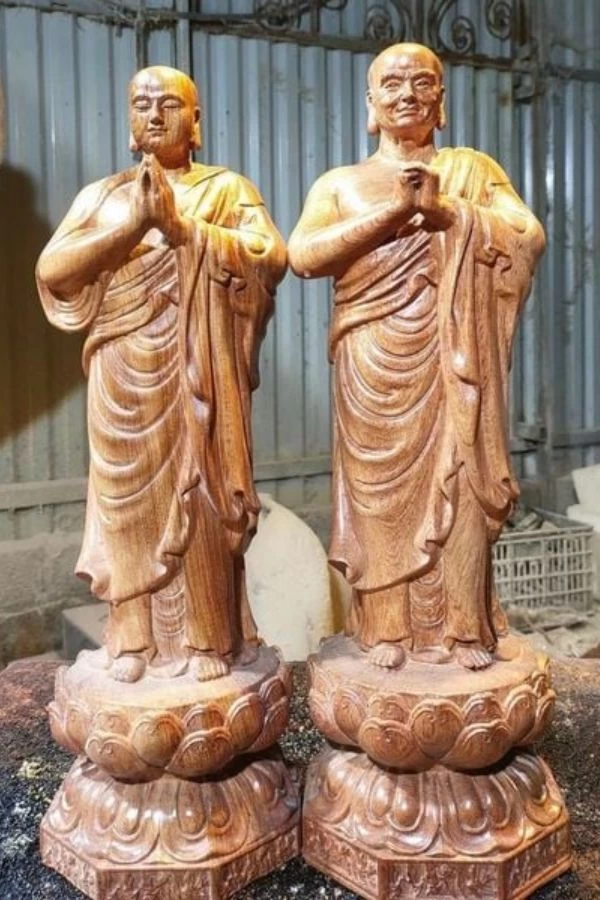 Tượng A Nan Ca Diếp bằng gỗ
