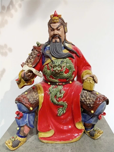 Tượng Quan Công Phật Sơn Đỏ