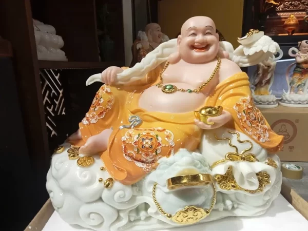 Di Lặc đá vàng Nhân Sâm